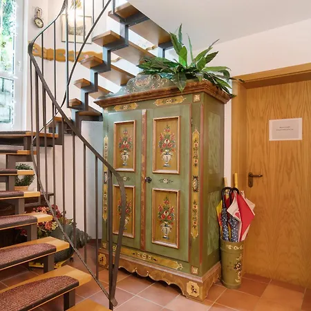 Haus Am Sonnenhügel Apartment Bad Urach